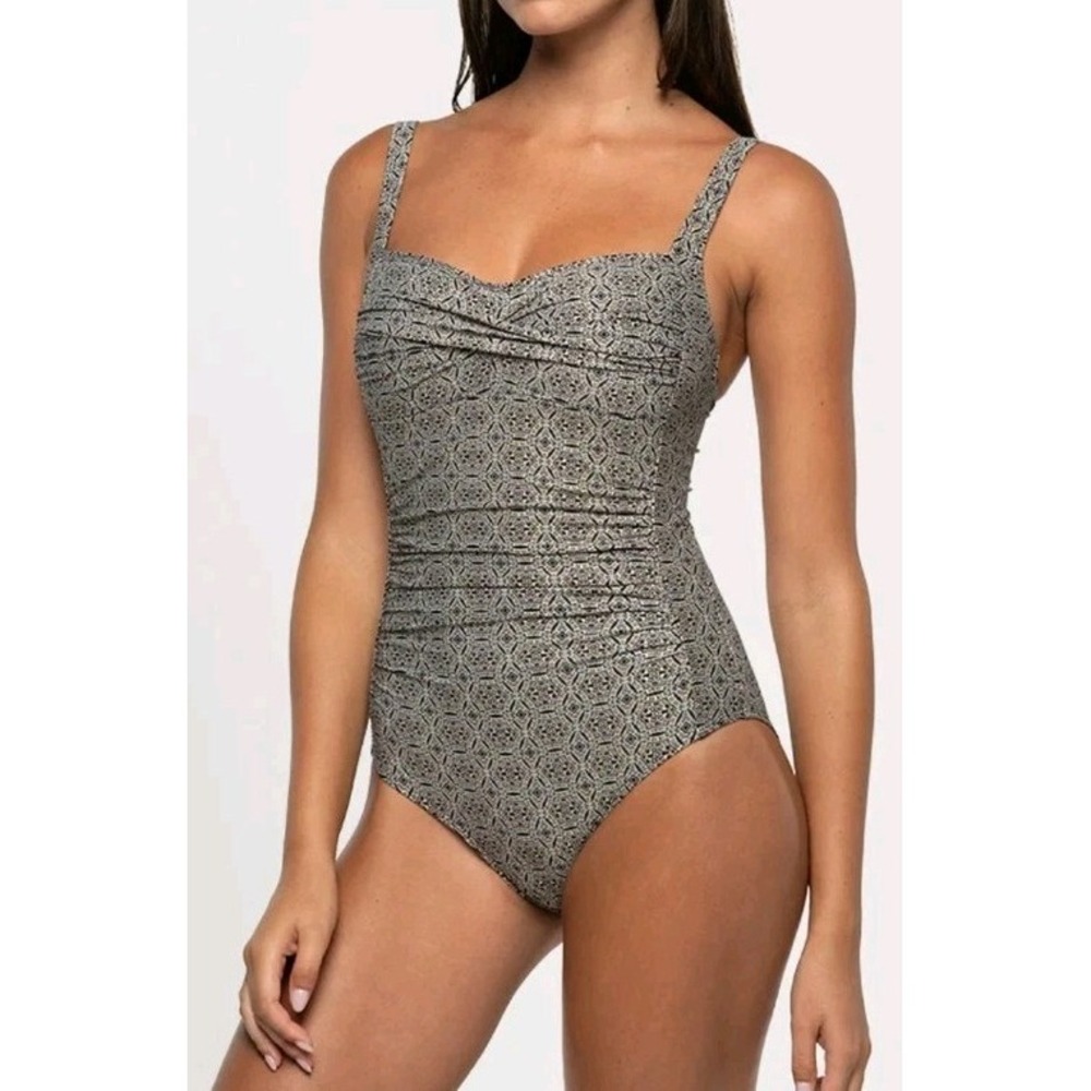 Nip Tuck Joanne 1 Piece Multifit Bra Cup Swimsuit Size 8 Tummy Control Geometric
